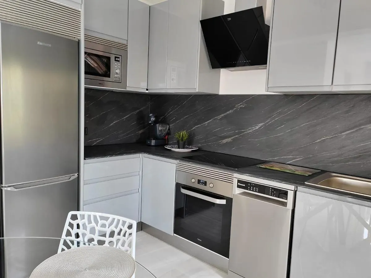 Apartamento La Torre,200M Hasta La Playa Бенальмадена