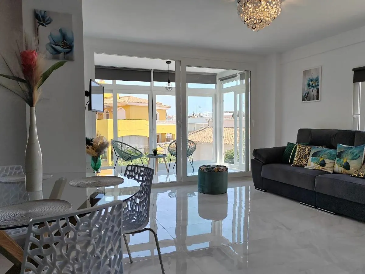Apartamento La Torre,200M Hasta La Playa Benalmádena 0*,  Espanha