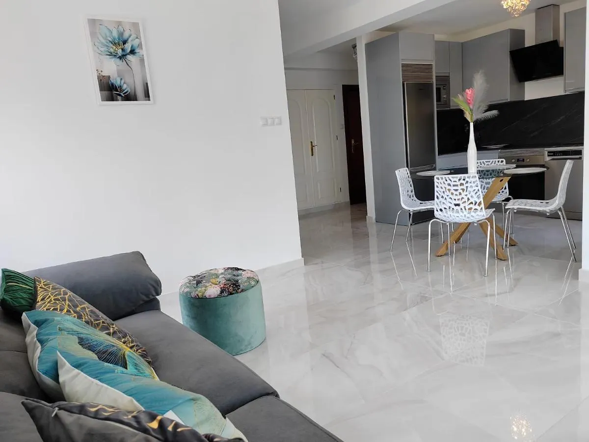 Apartamento La Torre,200M Hasta La Playa Бенальмадена 0*,