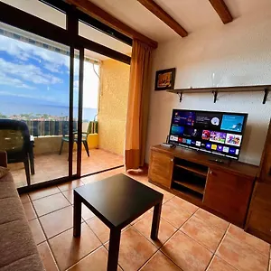 https://apartamento-con-piscina-en-la-playa-de-arena.in-canary-islands.com