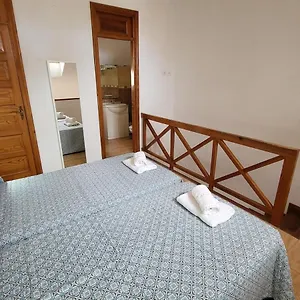 https://parque-santiago-ii-1-bed.in-canary-islands.com
