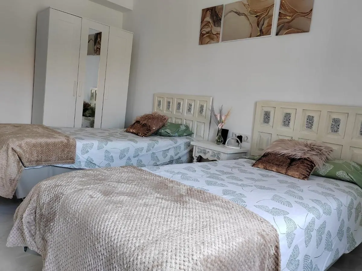 Apartamento La Torre,200M Hasta La Playa Бенальмадена 0*,  Испания