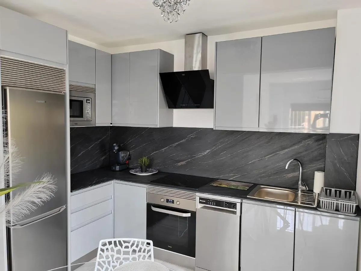 Апартаменты Apartamento La Torre,200M Hasta La Playa Бенальмадена Испания