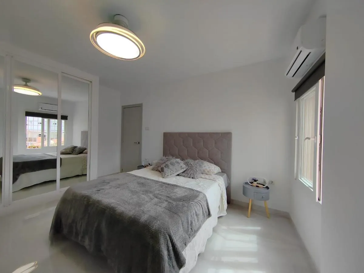 Apartamento La Torre,200M Hasta La Playa Benalmadena Spain